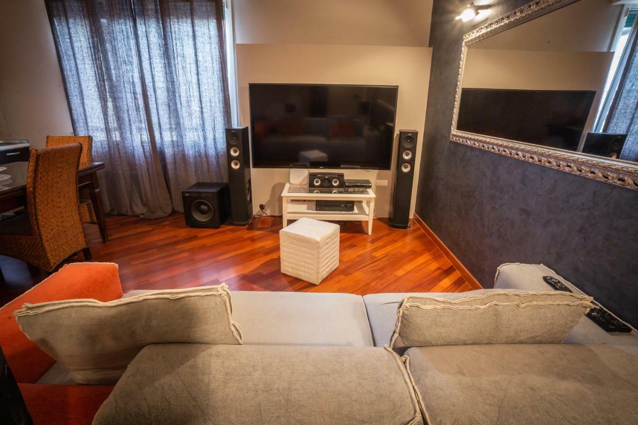 Cinematic Modern Flat, 100 Mt Da Ospedale Lejlighed Ravenna Eksteriør billede