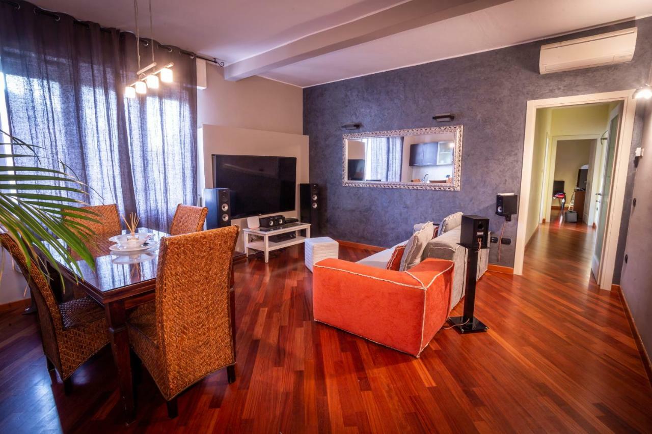 Cinematic Modern Flat, 100 Mt Da Ospedale Lejlighed Ravenna Eksteriør billede